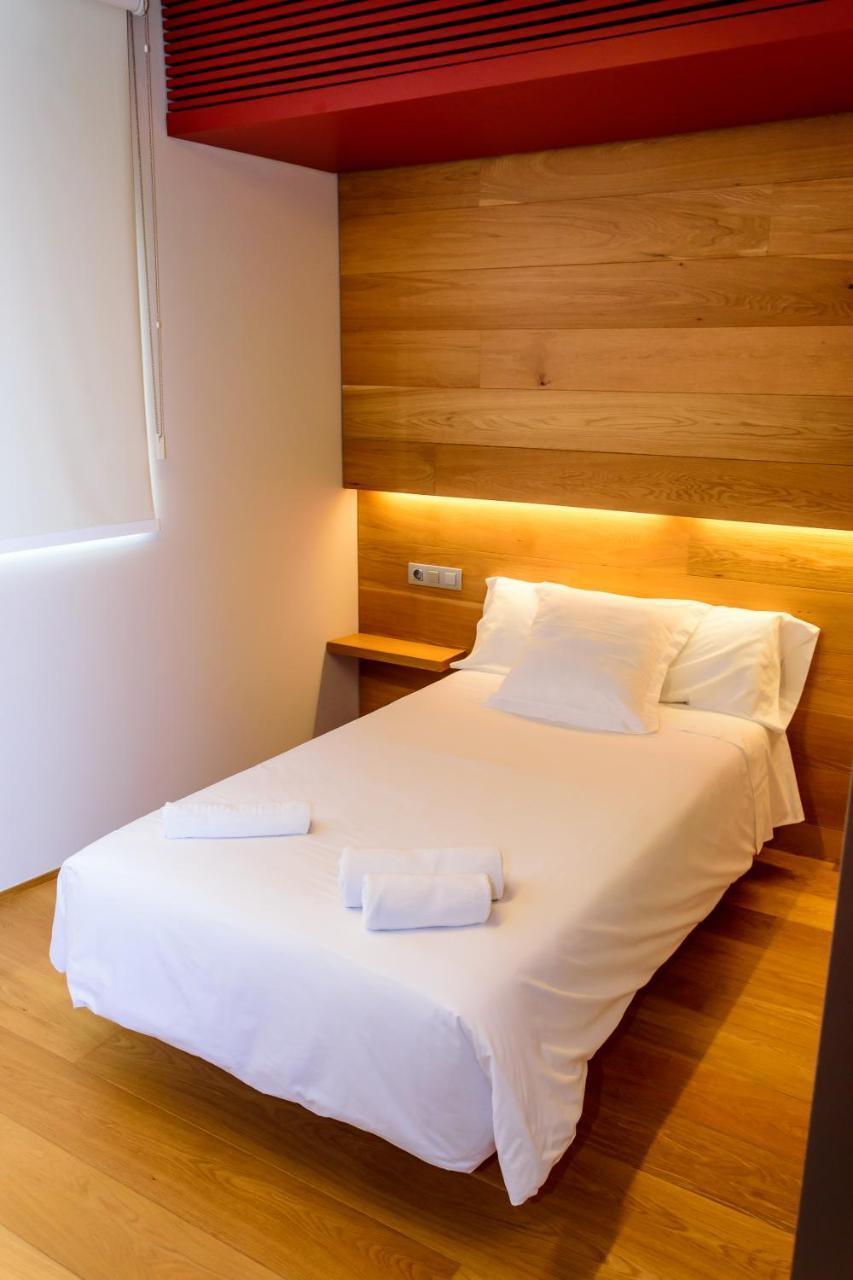 Hotel Estacio (Adults Only) Olot Exterior photo
